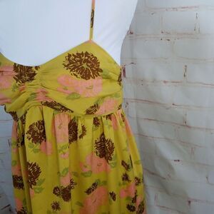 3/$25 Kimchi Blue dress yellow floral medium